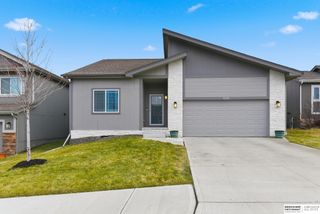 5113 N 180th Avenue, Omaha, NE 68022