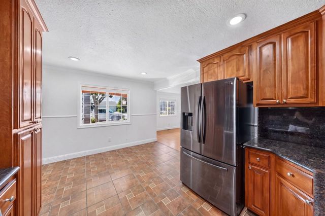 1238 Tahiti Place, Salinas, CA 93905