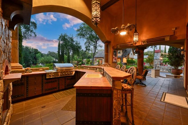 9345 King Rd, Loomis, CA 95650