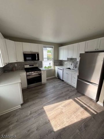 246 Main Ave, Long Hill Twp., NJ 07980