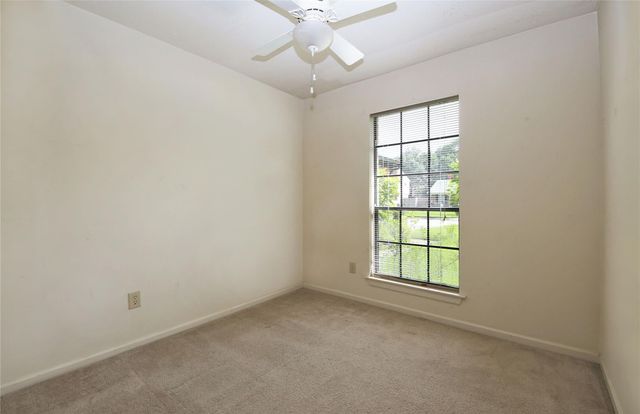 15826 Pipers View, Webster, TX 77598