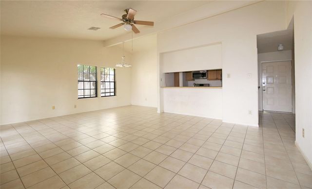 15826 Pipers View, Webster, TX 77598