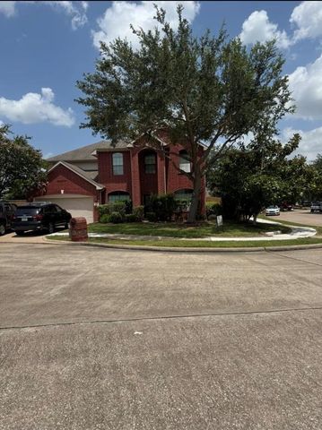 16211 Quiet Canyon Court, Friendswood, TX 77546
