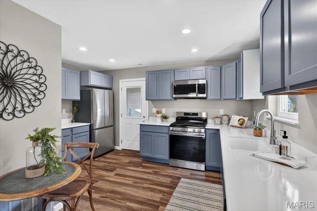 604 Harrison Street, Florissant, MO 63031