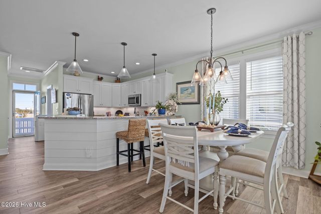 127 Sound Point Drive, Harkers Island, NC 28531