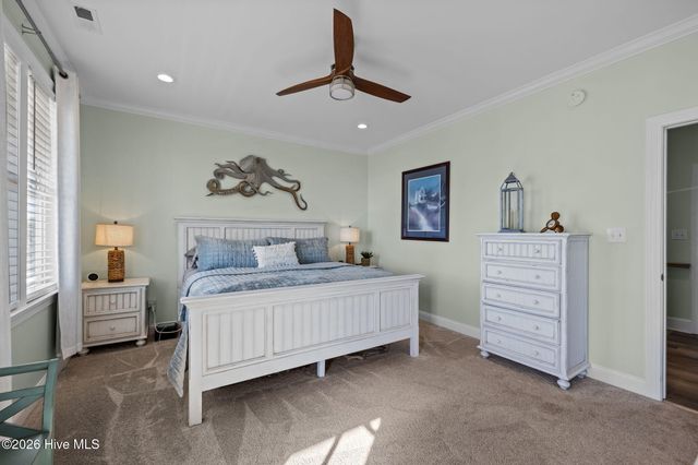 127 Sound Point Drive, Harkers Island, NC 28531