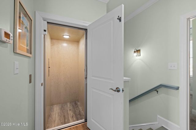 127 Sound Point Drive, Harkers Island, NC 28531