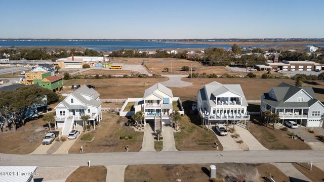 127 Sound Point Drive, Harkers Island, NC 28531
