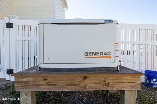 127 Sound Point Drive, Harkers Island, NC 28531