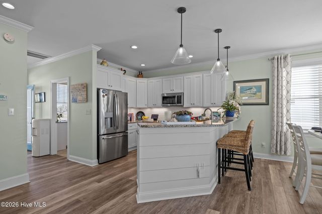 127 Sound Point Drive, Harkers Island, NC 28531