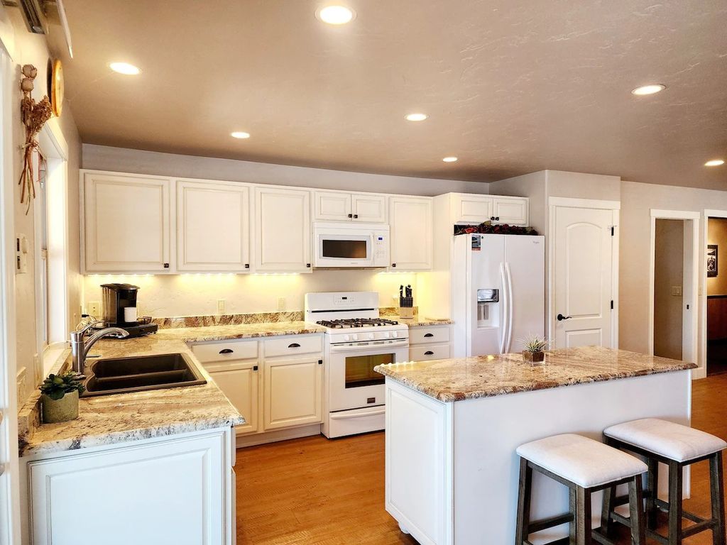 425 Grand Drive, Bigfork, MT 59911 photo 38