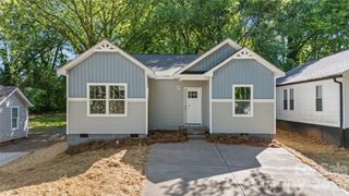 210 N Vance Street, Gastonia, NC 28052