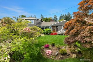 1333 98th Avenue NE, Clyde Hill, WA 98004