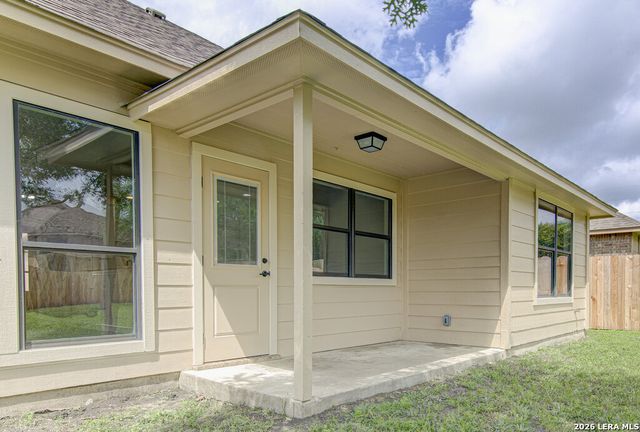 2327 Megan, New Braunfels, TX 78130