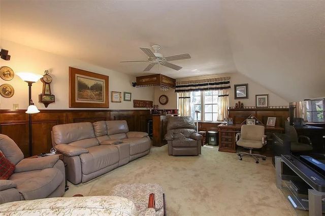 1907 Corral Drive, Houston, TX 77090