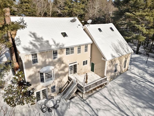46 Mikayla Ann Dr, Rehoboth, MA 02769