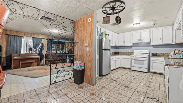 1144 S Washington, San Bernardino, CA 92408