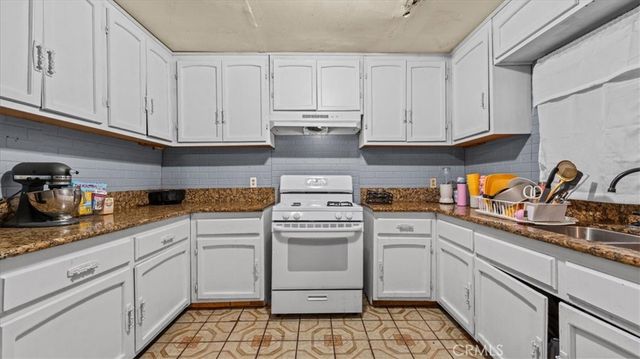 1144 S Washington, San Bernardino, CA 92408
