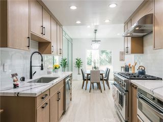 1944 Glendon 209, Los Angeles, CA 90025