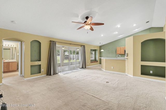 1129 Colonial Avenue SE, Palm Bay, FL 32909