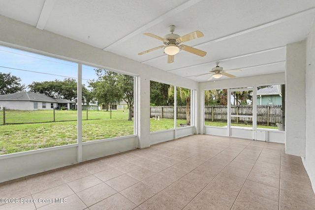 1129 Colonial Avenue SE, Palm Bay, FL 32909