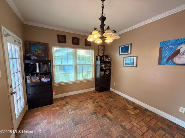 6700 Rue Mornay, Biloxi, MS 39532
