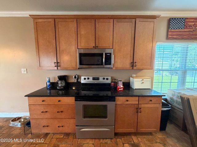 6700 Rue Mornay, Biloxi, MS 39532
