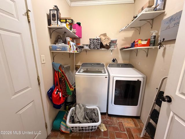 6700 Rue Mornay, Biloxi, MS 39532