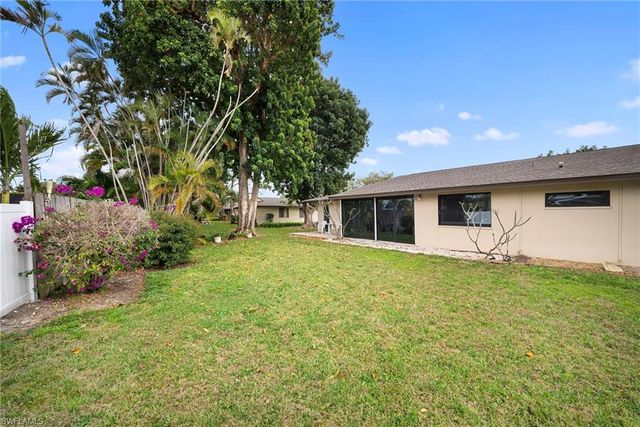 5846 Wild Fig LN, Fort Myers, FL 33919