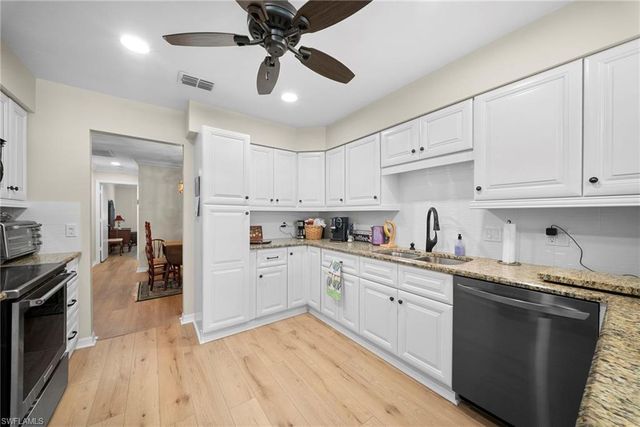 5846 Wild Fig LN, Fort Myers, FL 33919