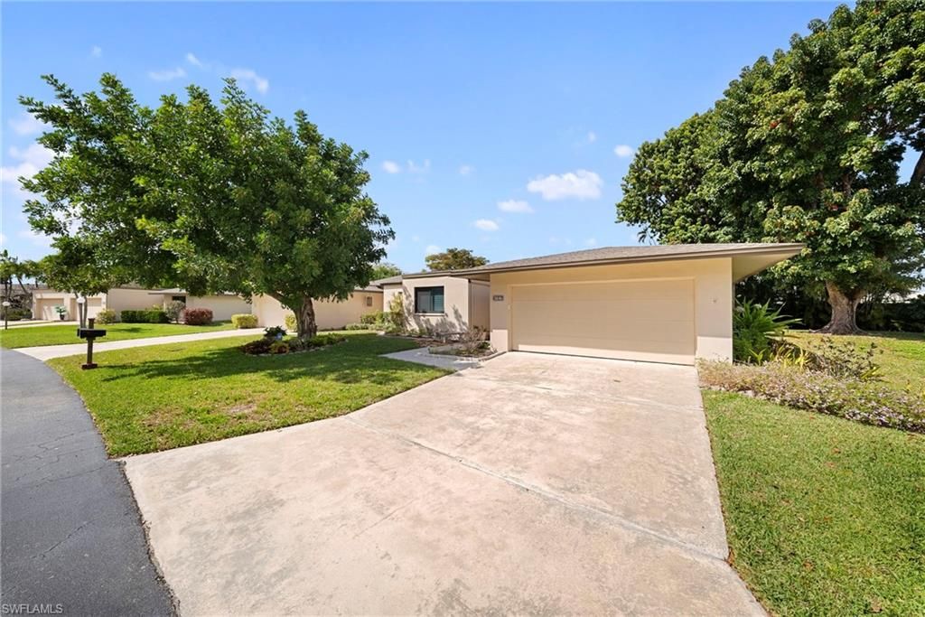 5846 Wild Fig LN, FORT MYERS, FL 33919 — photo 2