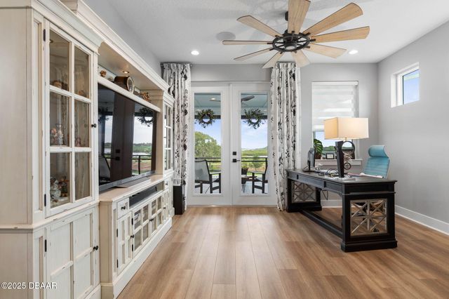 129 Seaside Point, Flagler Beach, FL 32136
