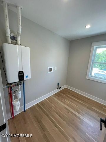 40 Roland Street, Keansburg, NJ 07734