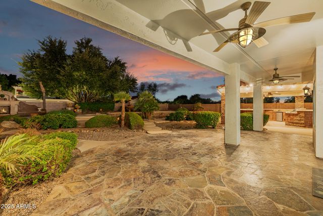 7281 W CIELO GRANDE Avenue, Peoria, AZ 85383