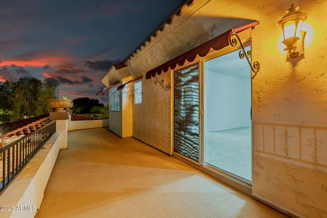 7281 W CIELO GRANDE Avenue, Peoria, AZ 85383