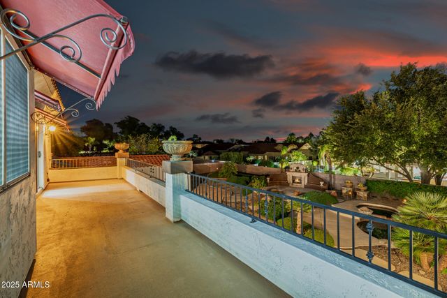 7281 W CIELO GRANDE Avenue, Peoria, AZ 85383