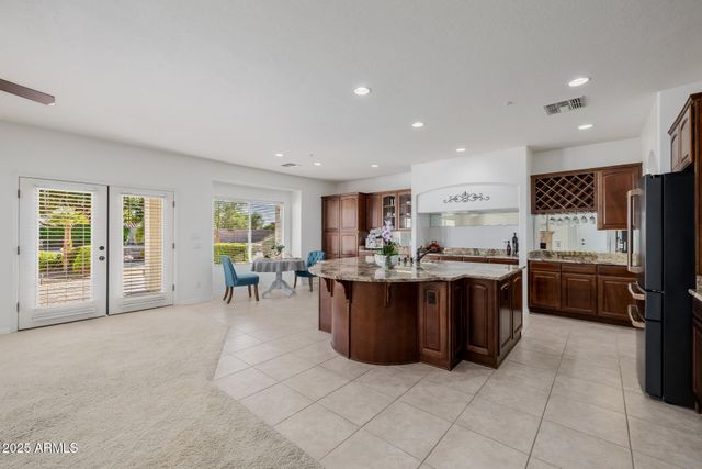 7281 W CIELO GRANDE Avenue, Peoria, AZ 85383