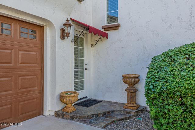 7281 W CIELO GRANDE Avenue, Peoria, AZ 85383