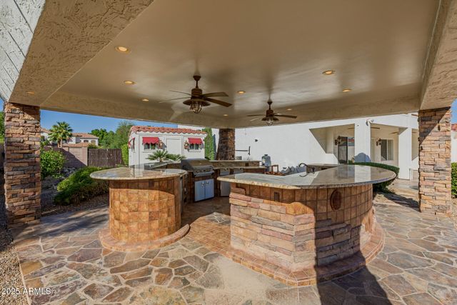 7281 W CIELO GRANDE Avenue, Peoria, AZ 85383