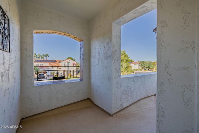 7281 W CIELO GRANDE Avenue, Peoria, AZ 85383