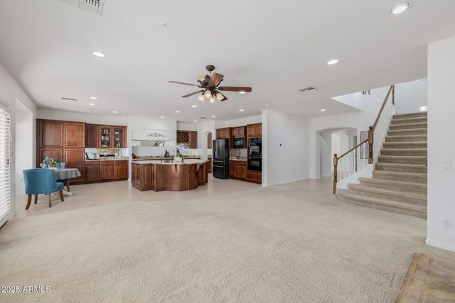 7281 W CIELO GRANDE Avenue, Peoria, AZ 85383