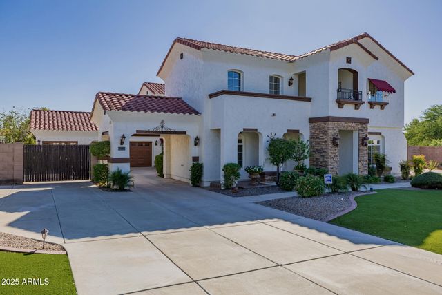 7281 W CIELO GRANDE Avenue, Peoria, AZ 85383