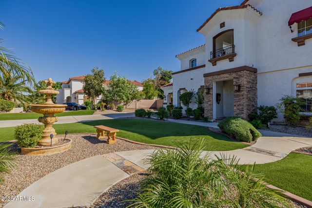 7281 W CIELO GRANDE Avenue, Peoria, AZ 85383