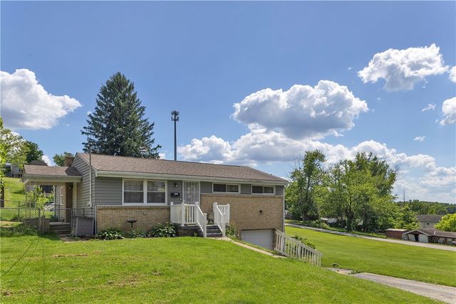 402 Highland Street, Sewickley Twp, PA 15637