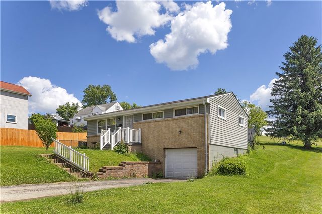 402 Highland Street, Sewickley Twp, PA 15637