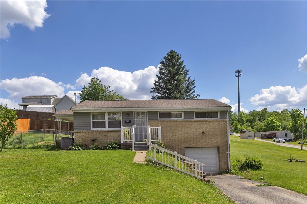 402 Highland Street, Sewickley Twp, PA 15637