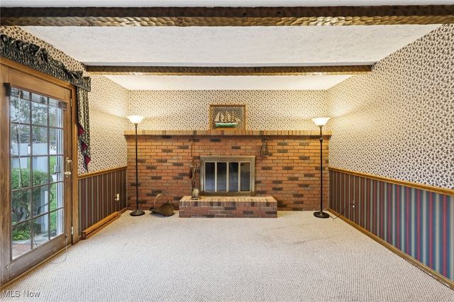 320 High Point Drive, Wadsworth, OH 44281