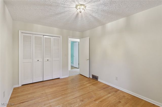 320 High Point Drive, Wadsworth, OH 44281