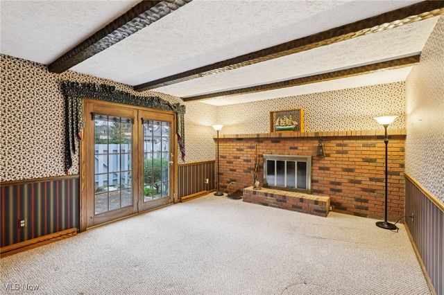 320 High Point Drive, Wadsworth, OH 44281