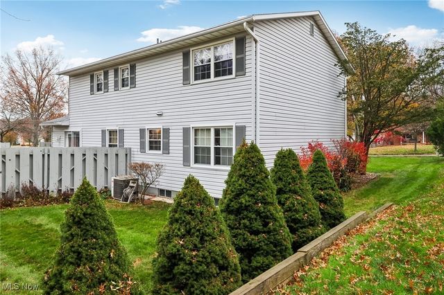 320 High Point Drive, Wadsworth, OH 44281